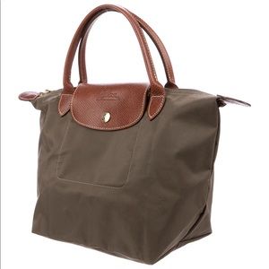 Longchamp Taupe Purse || Small